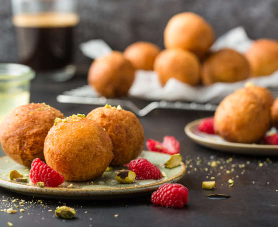 Gefrituurde donut balletjes